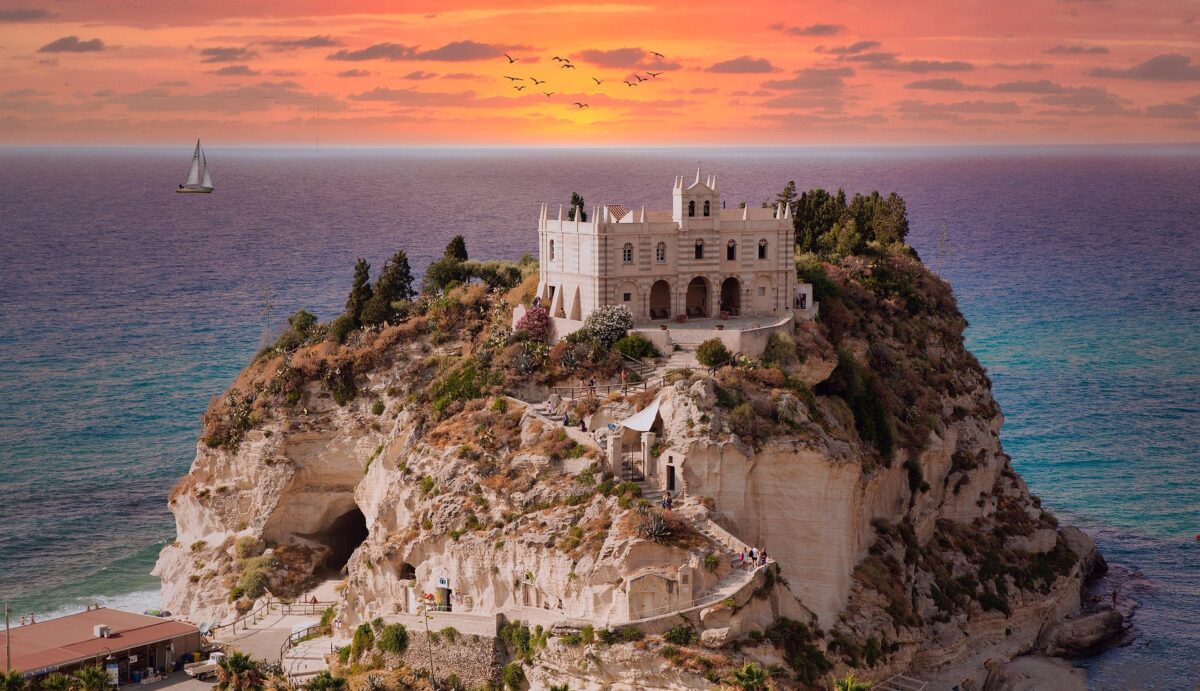 castle 6471574 1920