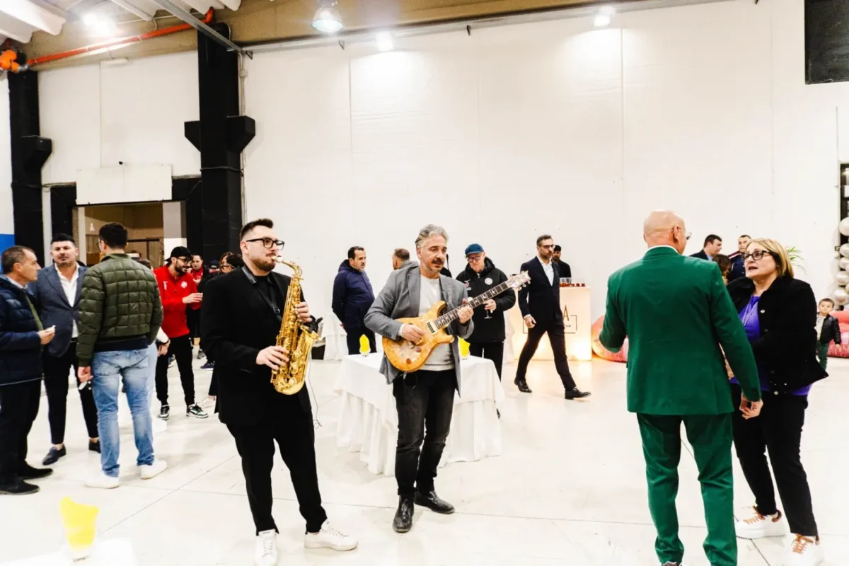 musica dal vivo e sax
